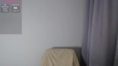 Snapshot of fitmila chatting on May 21, 11:17 am fitmila online show from May 21, 11:17 am