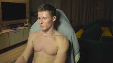 Snapshot of fixsicki chatting on November 3, 6:20 pm Eren.  online show from November 3, 6:20 pm