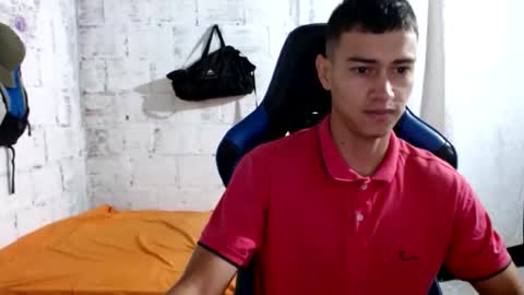  FLACO  online show from December 21, 3:19 pm