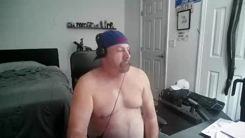 Snapshot of flaguy3233 chatting on February 25, 6:45 am Florida guy online show from February 25, 6:45 am