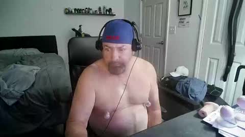 Snapshot of flaguy3233 chatting on February 26, 5:50 am Florida guy online show from February 26, 5:50 am