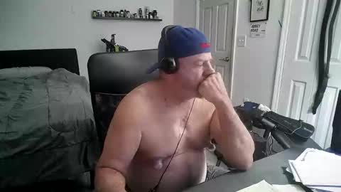 Snapshot of flaguy3233 chatting on February 27, 10:04 am Florida guy online show from February 27, 10:04 am