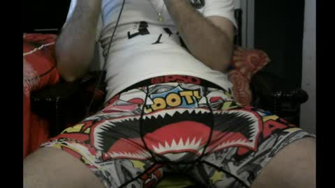 Snapshot of flakoguebu chatting on May 7, 5:51 pm flakoguebu online show from May 7, 5:51 pm