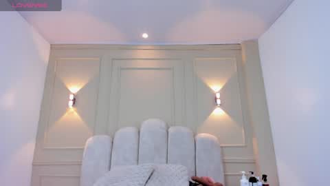 Snapshot of fleurgreco chatting on June 25, 12:31 pm FLEUR online show from June 25, 12:31 pm