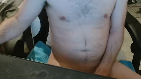 Snapshot of flict86682307 chatting on December 12, 10:31 pm Flic online show from December 12, 10:31 pm