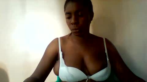 flirty aria online show from March 18, 9:34 am