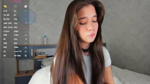 Snapshot of flirtykitty_ chatting on July 6, 5:04 am Emely online show from July 6, 5:04 am