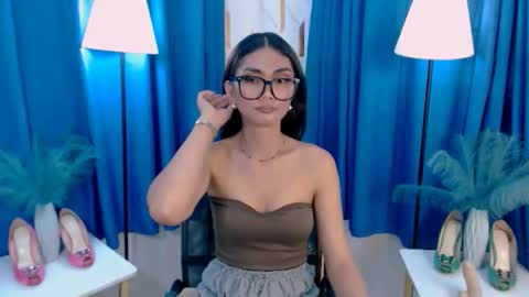 Snapshot of flirtymarga chatting on April 27, 3:59 am Marga online show from April 27, 3:59 am