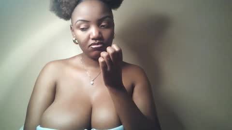 Snapshot of flirtymimie chatting on May 15, 5:14 am flirtymimie online show from May 15, 5:14 am
