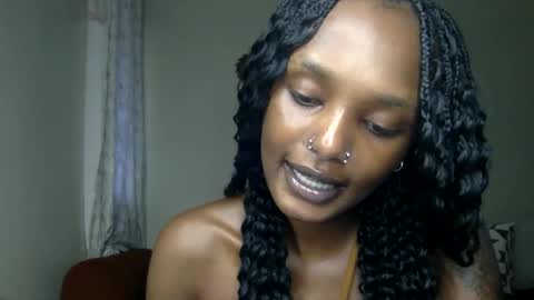 Snapshot of flirtyy_sheery chatting on April 15, 4:30 am sheery online show from April 15, 4:30 am