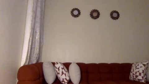 Snapshot of flirtyy_sheery chatting on April 17, 1:30 am sheery online show from April 17, 1:30 am