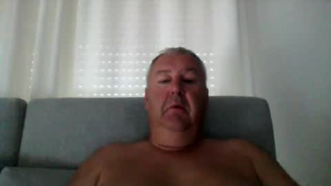 flo221222 online show from June 3, 12:30 pm