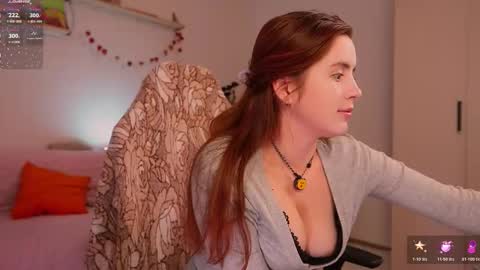 Snapshot of flonodo chatting on November 11, 11:10 am Eliza online show from November 11, 11:10 am