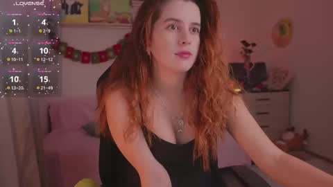 Eliza online show from December 21, 4:36 pm