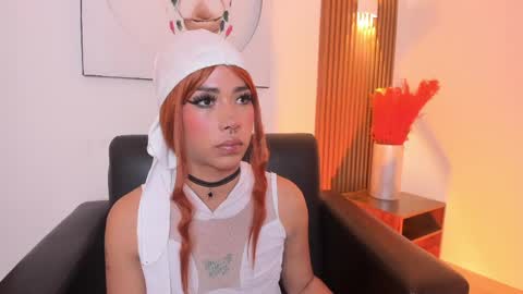 Snapshot of flor_pink chatting on April 23, 4:03 am Flor online show from April 23, 4:03 am