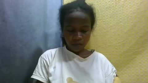 Snapshot of flora48230522373 chatting on June 21, 6:21 pm flora48230522373 online show from June 21, 6:21 pm