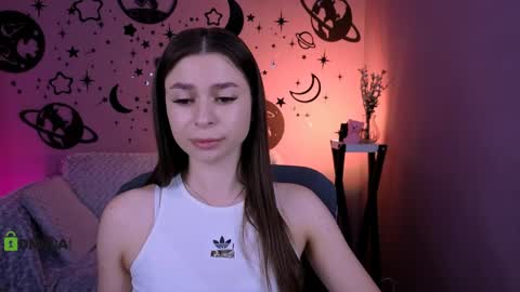 Snapshot of flora_ri chatting on May 18, 9:15 am just ask me online show from May 18, 9:15 am