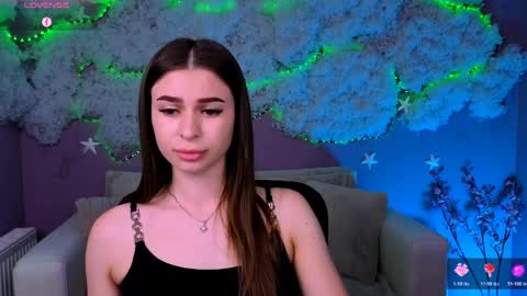 Snapshot of flora_ri chatting on May 31, 9:16 am just ask me online show from May 31, 9:16 am