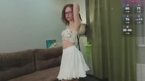 Snapshot of florafitch chatting on October 11, 2:26 pm Anna online show from October 11, 2:26 pm