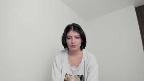 Snapshot of flordejamaica chatting on September 20, 11:39 pm Tell me My Love online show from September 20, 11:39 pm