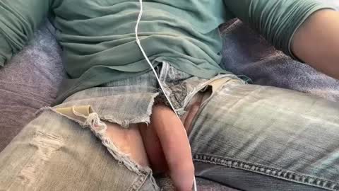 Snapshot of flow_art chatting on December 7, 8:38 pm Flow Art online show from December 7, 8:38 pm