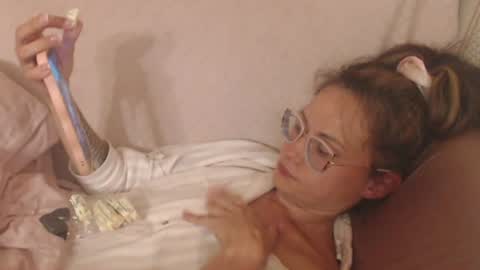 Snapshot of flowercandydoll chatting on June 25, 5:28 pm say meow and send tip online show from June 25, 5:28 pm