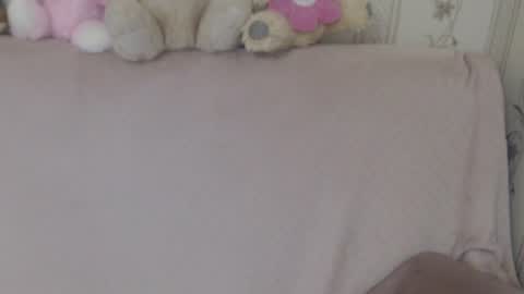 Snapshot of flowercandydoll chatting on August 2, 12:36 pm say meow and send tip online show from August 2, 12:36 pm