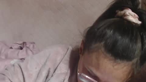 Snapshot of flowercandydoll13 chatting on April 19, 6:10 pm say meow and send tip online show from April 19, 6:10 pm