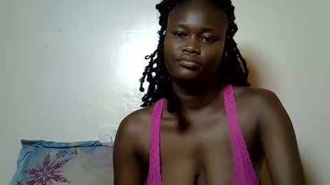 flowerdiva002 online show from November 4, 6:12 am