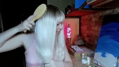 Snapshot of fluffy_duffy962 chatting on July 7, 9:41 pm Irene online show from July 7, 9:41 pm