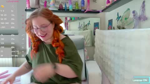 Snapshot of fluffy_rainbow_kity chatting on May 22, 8:53 am Fluffy Kity online show from May 22, 8:53 am