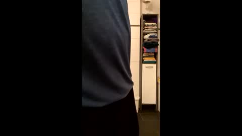 Snapshot of fluffybutt_ chatting on May 22, 10:59 pm fluffybutt_ online show from May 22, 10:59 pm