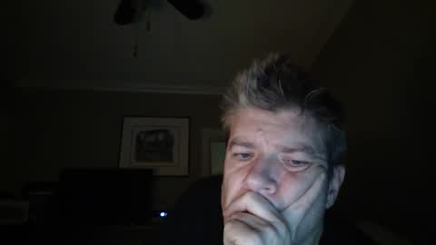 Snapshot of fluidconscience chatting on December 10, 7:05 am FluidConscience online show from December 10, 7:05 am