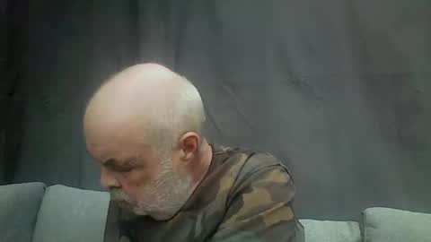 Snapshot of flutto chatting on June 8, 2:06 pm flutto online show from June 8, 2:06 pm