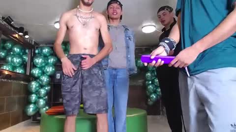 flyckers online show from February 14, 12:03 pm