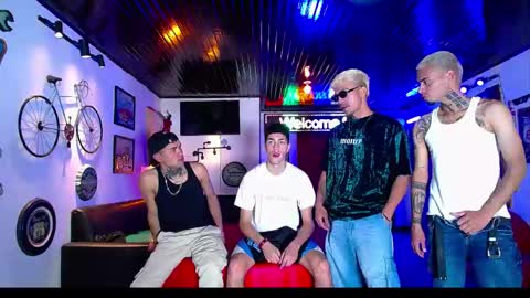 flyckers online show from March 15, 7:20 pm