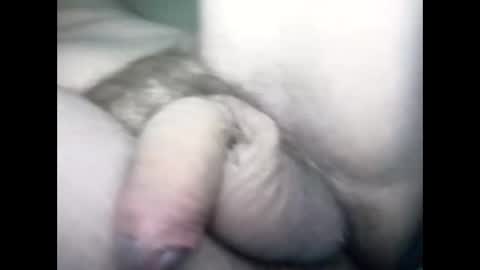 Snapshot of flye63 chatting on December 16, 9:35 am flye63 online show from December 16, 9:35 am