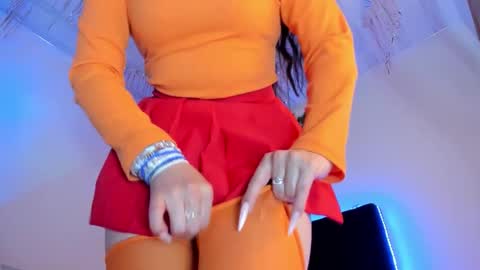 Snapshot of flylia_ chatting on October 2, 10:50 pm lia online show from October 2, 10:50 pm