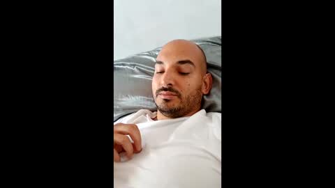 Frank online show from April 6, 5:58 pm