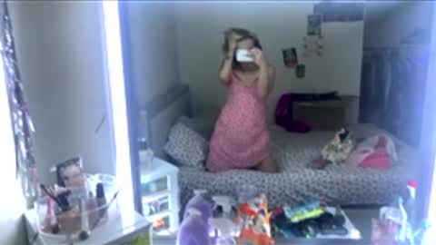 fngerlckingood online show from April 12, 7:19 pm