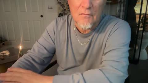 Snapshot of fnkywht60smthng_ chatting on March 26, 3:39 pm fnkywht60smthng_ online show from March 26, 3:39 pm