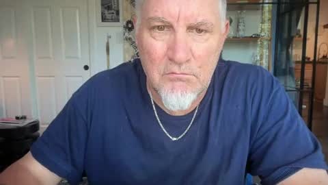 Snapshot of fnkywht60smthng_ chatting on July 6, 7:27 pm fnkywht60smthng_ online show from July 6, 7:27 pm