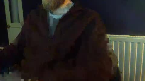 Snapshot of fns2011 chatting on January 21, 12:50 pm fns2011 online show from January 21, 12:50 pm