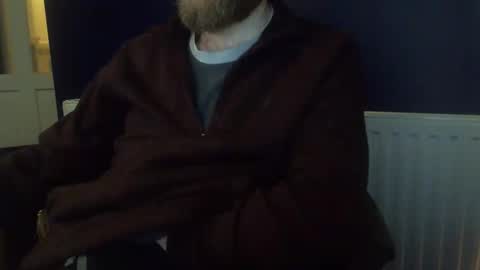 Snapshot of fns2011 chatting on January 23, 10:32 am fns2011 online show from January 23, 10:32 am