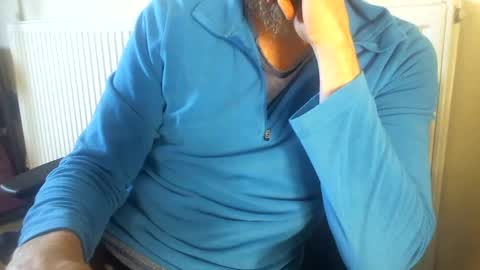 Snapshot of fns2011 chatting on September 29, 9:03 am fns2011 online show from September 29, 9:03 am