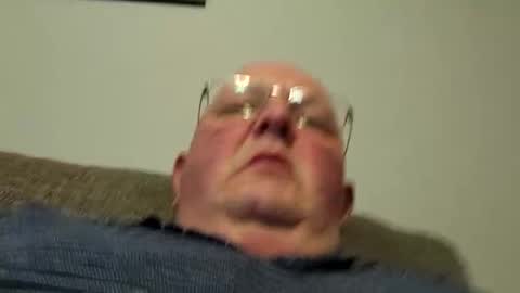 Snapshot of focusfuker chatting on February 16, 12:54 pm focusfuker online show from February 16, 12:54 pm