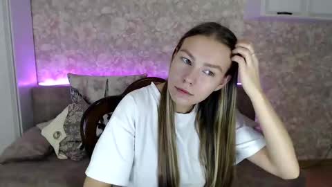 Molli  Ready for any play with you. Hottest show in pvt  Help a student earn big tokens  online show from November 26, 11:39 pm