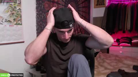 Snapshot of folleti7 chatting on March 3, 6:30 am Folleti online show from March 3, 6:30 am