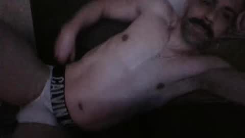 Snapshot of fonsi924 chatting on April 1, 10:29 pm fonsi924 online show from April 1, 10:29 pm