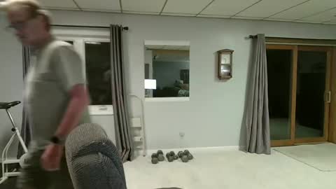 foodforcatfists online show from September 17, 2:24 am